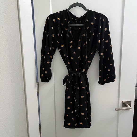 Madewell Tie-Waist Mini Dress in French Daisies - Picture 2 of 4